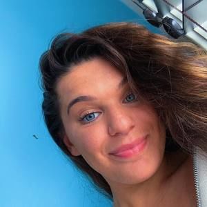 Meet your Posher, Jacquelyn